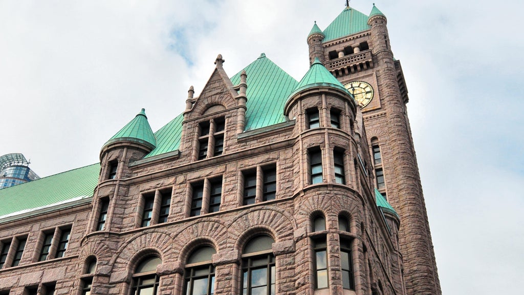 Minneapolis council votes 9-4 to eliminate safety office; Mayor Frey meeting with council members — Orono Government news
