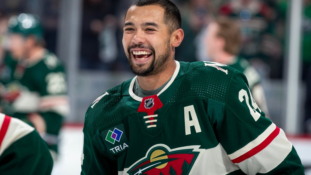 Defenseman Mathew Dumba retiring after 13 NHL seasons with 5 different teams — WCCO / CBS Minnesota, Orono Sports news