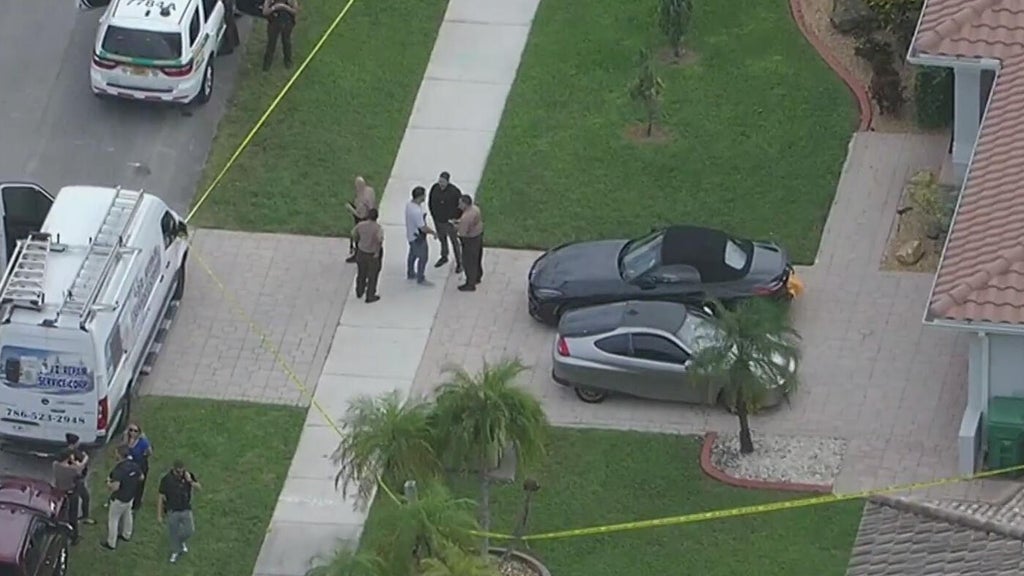 Man dead, woman hospitalized after domestic shooting in southwest Miami-Dade neighborhood, deputies say — CBS Miami, Orono Health news