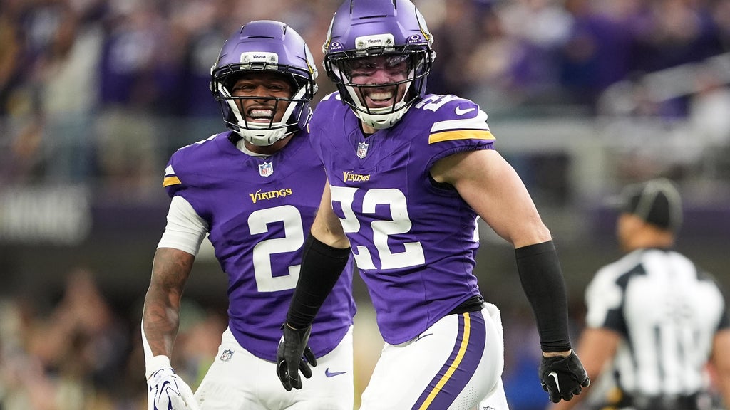 Vikings defense clamps down on Daniel Jones and the Colts for a 16-10 victory to stay undefeated — WCCO / CBS Minnesota, Orono Arts news