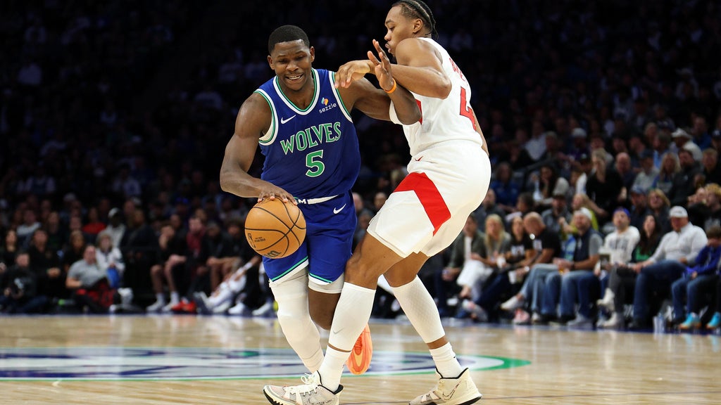 Timberwolves stay unbeaten with 117-94 win over Raptors in home opener — WCCO / CBS Minnesota, Orono Sports news