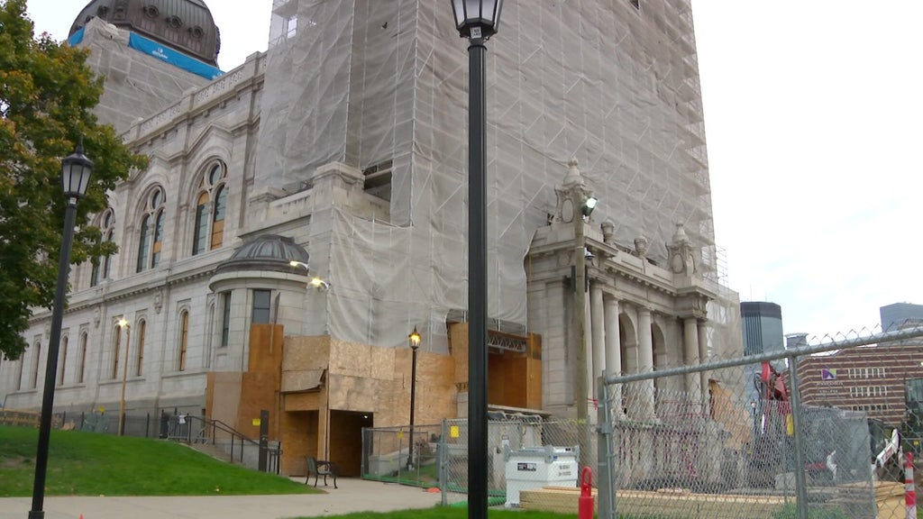 No charges yet after break-in at Basilica of St. Mary in Minneapolis — Orono Business news