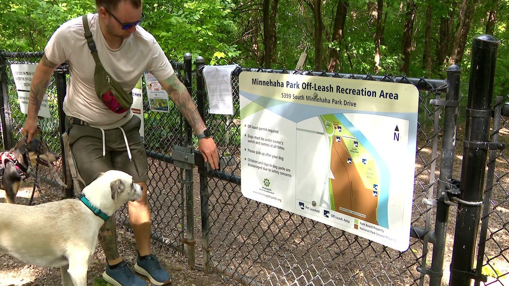 Dogs must be on on leash at Minneapolis' Minnehaha Regional Park starting in December — Orono Government news