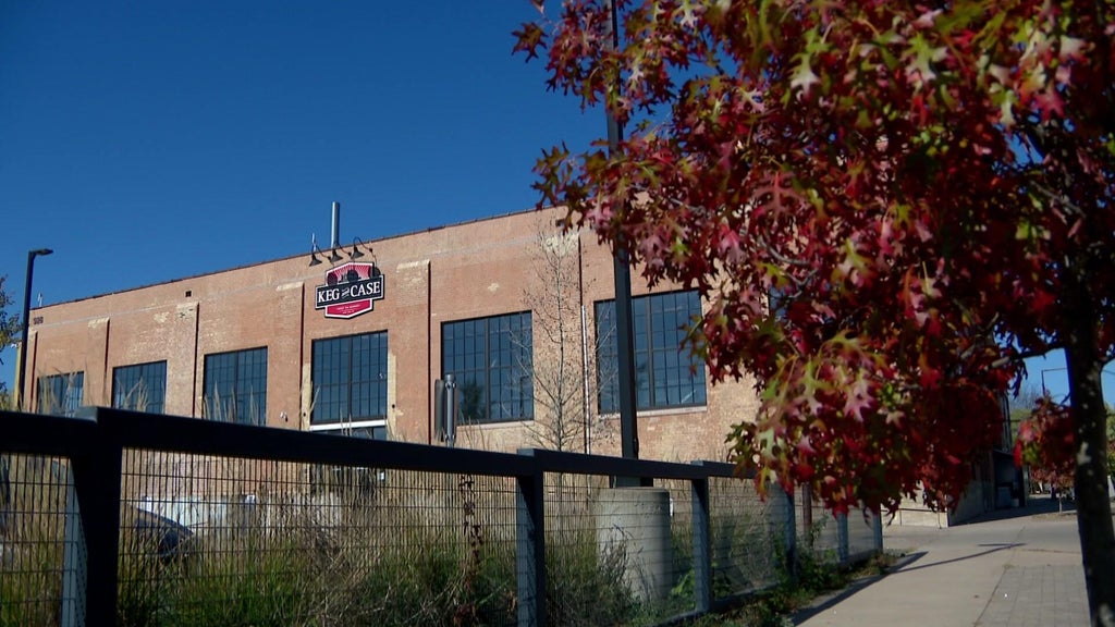 Boxing gym, bar brings new life to former Schmidt Brewery site in St. Paul — WCCO / CBS Minnesota, Orono Real Estate news