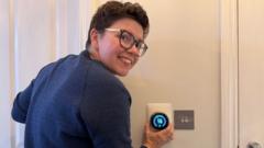 Before you crank up the thermostat, try these tips to keep your house warmer for longer — BBC Business, Orono Business news