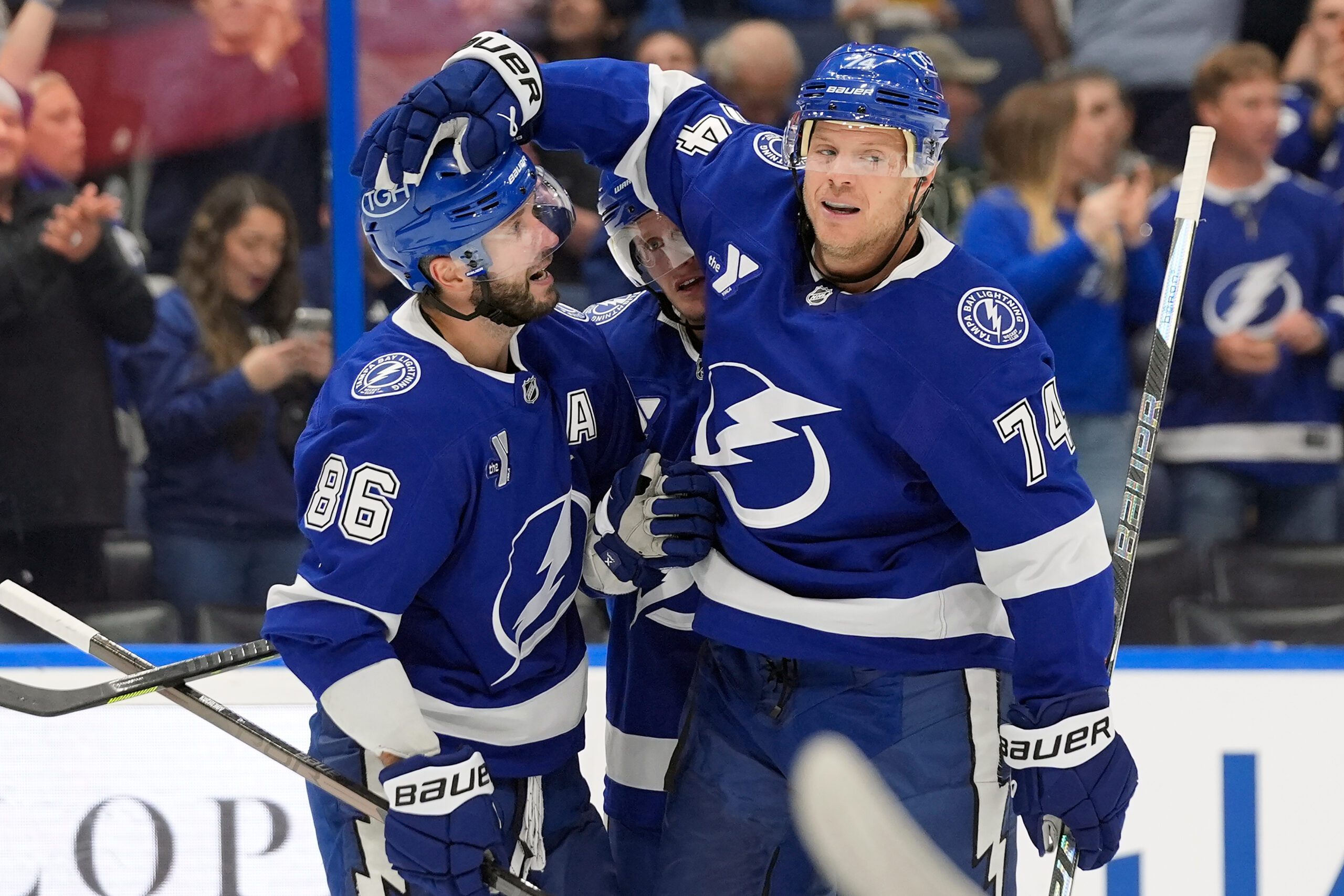 Carlson scores twice to help the Lightning beat the Wild 3-2 — KSTP 5, Orono Business news