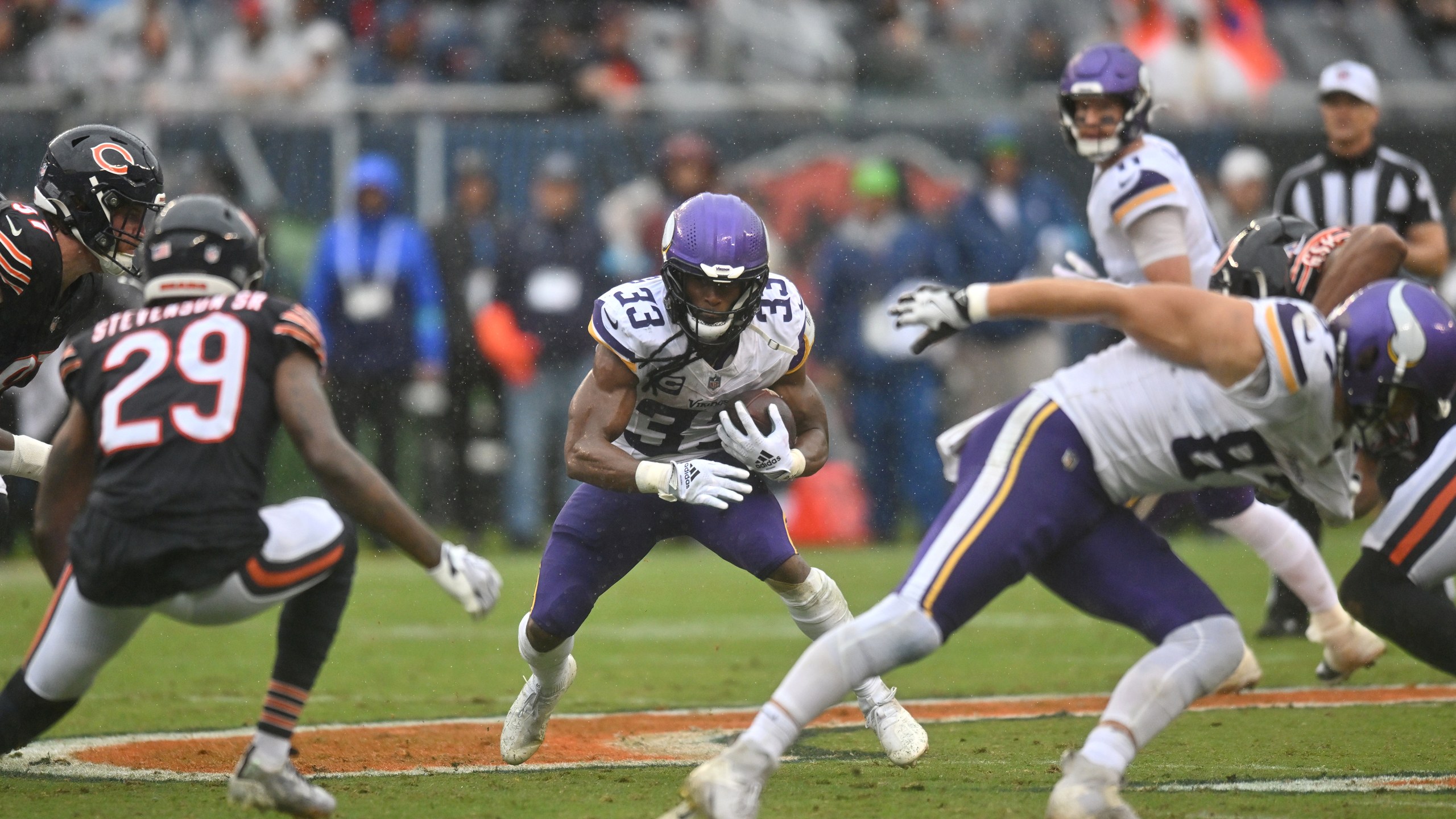 Surprise: Vikings RB Reveals Knee Injury He’s Playing Through — Minnesota Sports Fan, Orono Sports news