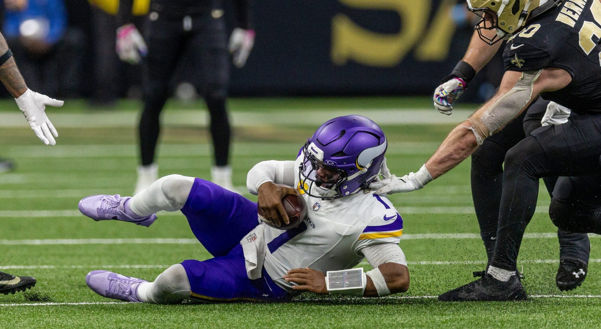Kyler Murray Needs to Stop Sliding Before He Gets Hurt Again — Minnesota Sports Fan, Orono Sports news