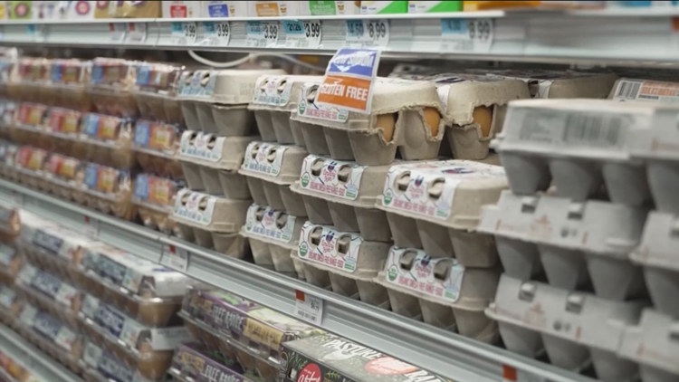 Bad vibes or big warning? The disconnect between consumer sentiment and actual spending keeps growing — KARE 11 Local, Orono Community news