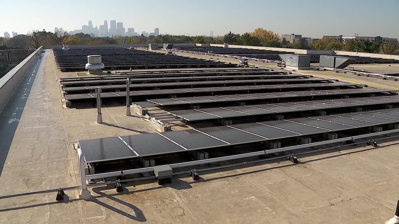 Minnesota nearing 400 solar-powered schools, 23 electric school buses purchased — FOX 9, Orono Schools news