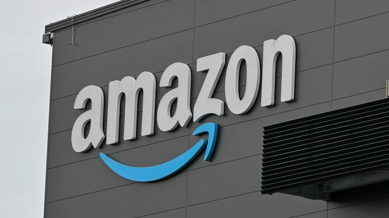Amazon to hire more than 300,000 US workers for holiday shopping rush — FOX 9, Orono Business news